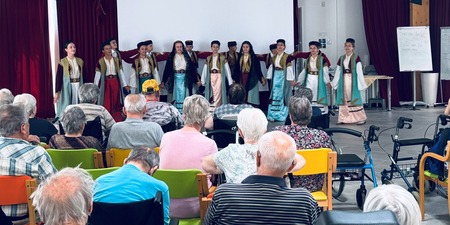 Otroški folkart na Koroškem ko se srečata mladost in modrost (10)